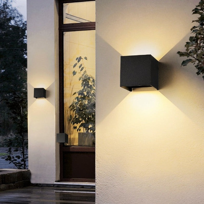 Adjustable Wall Mounted Light