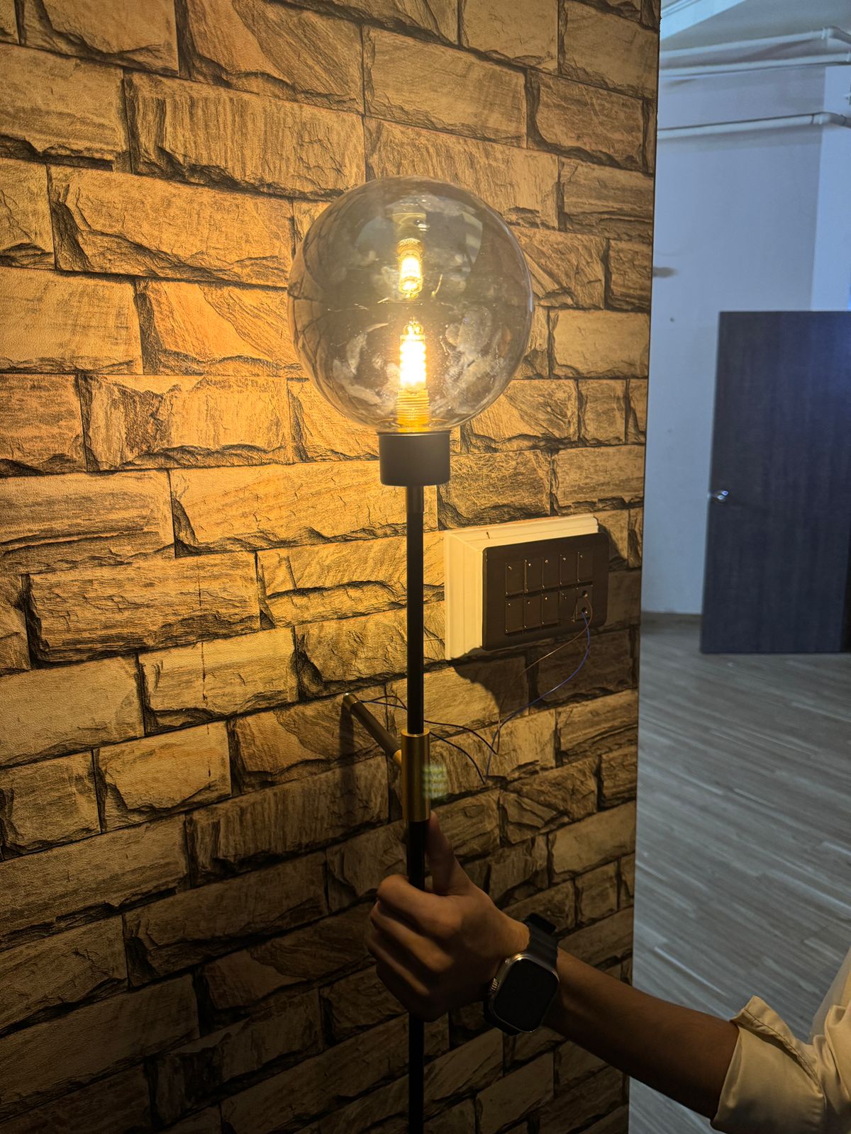 Smokey Retro Ball Lamp