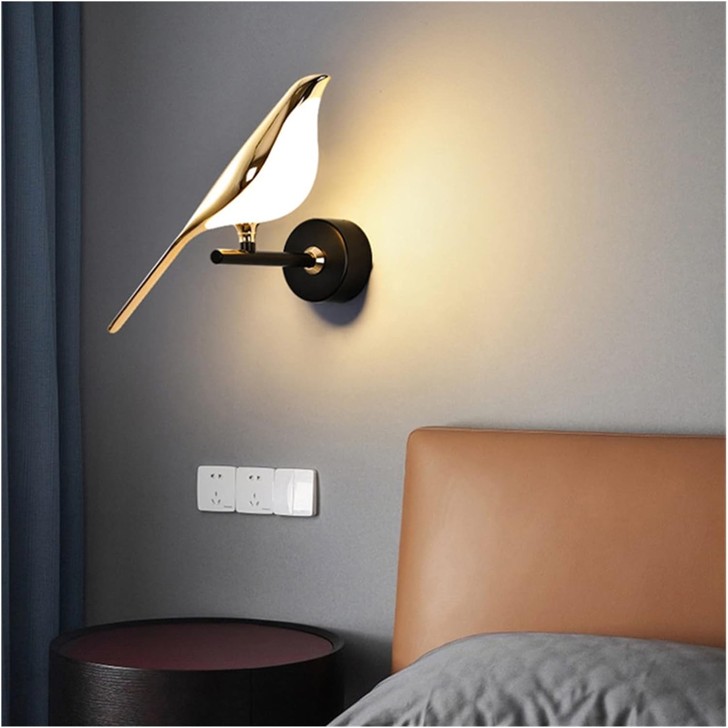 Magpie Lamp