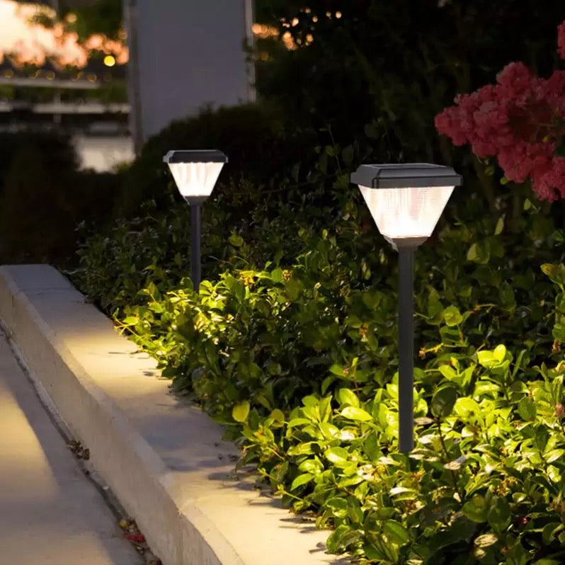 Solar Lawn Lamp