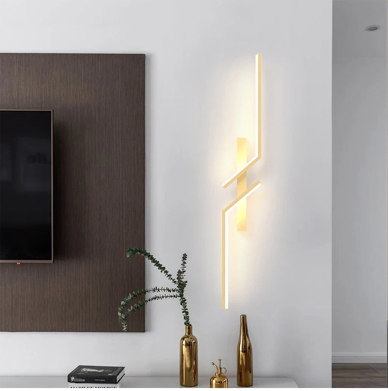 Solo Minimalist Wall Sconce