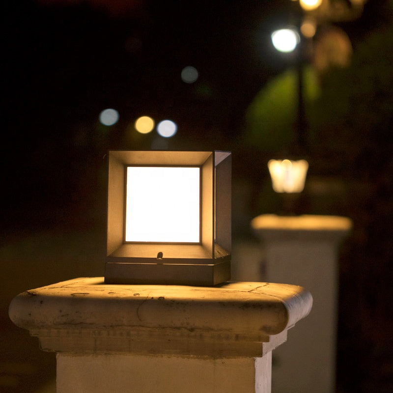 Solar Pillar Light