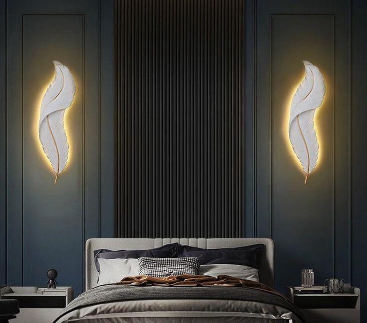 White Feather Wall Lamp